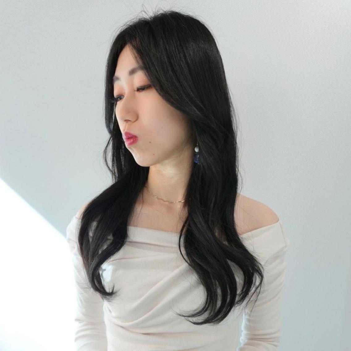 ロング カラー 黒髪 ロング ❇️安達 優心❇️ レイヤー/艶髪特化のヘアスタイル