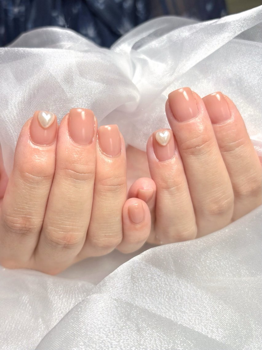 ネイル ハート ショートネイル 【大人上品ネイル】 ゆい🌷のネイルデザイン