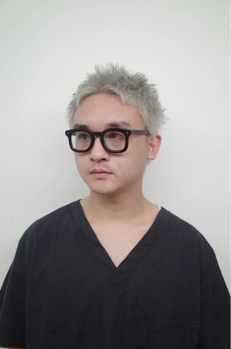 ショート カラー メンズ メンズブリーチ メンズショート ブリーチ ショートヘア カット ヘアカラー 【メンズヘア特化】 オオヤチユソラのヘアスタイル