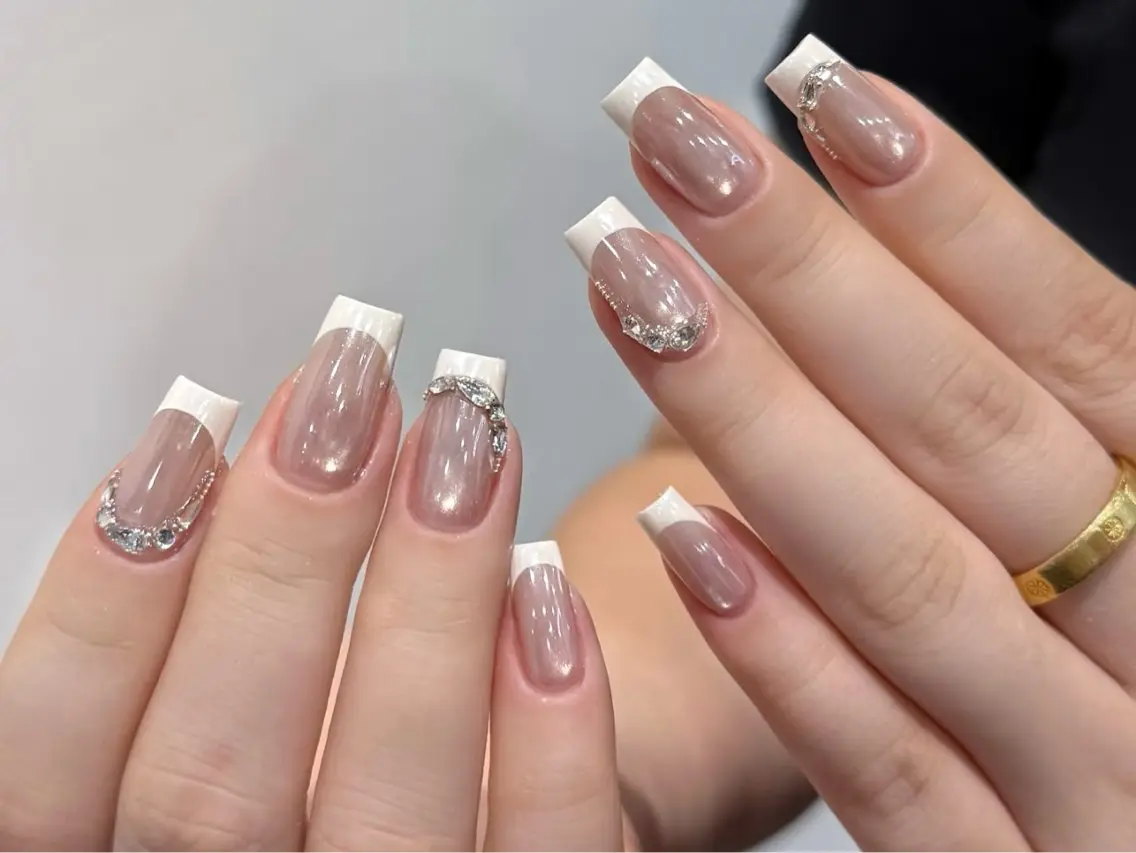 ネイル クリアネイル 長さ出し フレンチネイル ジェルネイル ロングネイル Sora Nailのネイルデザイン
