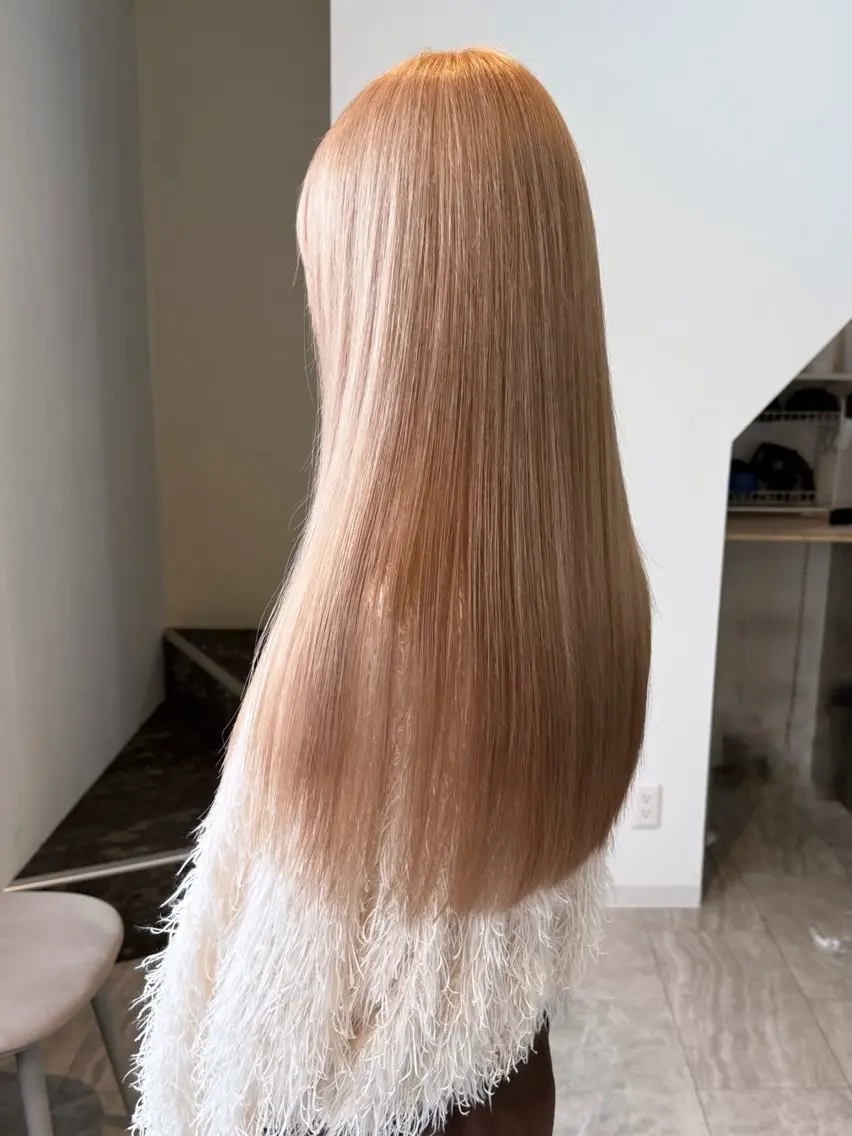 ロング カラー ハイトーン✨髪質 改善🌈🫧RYOのヘアスタイル