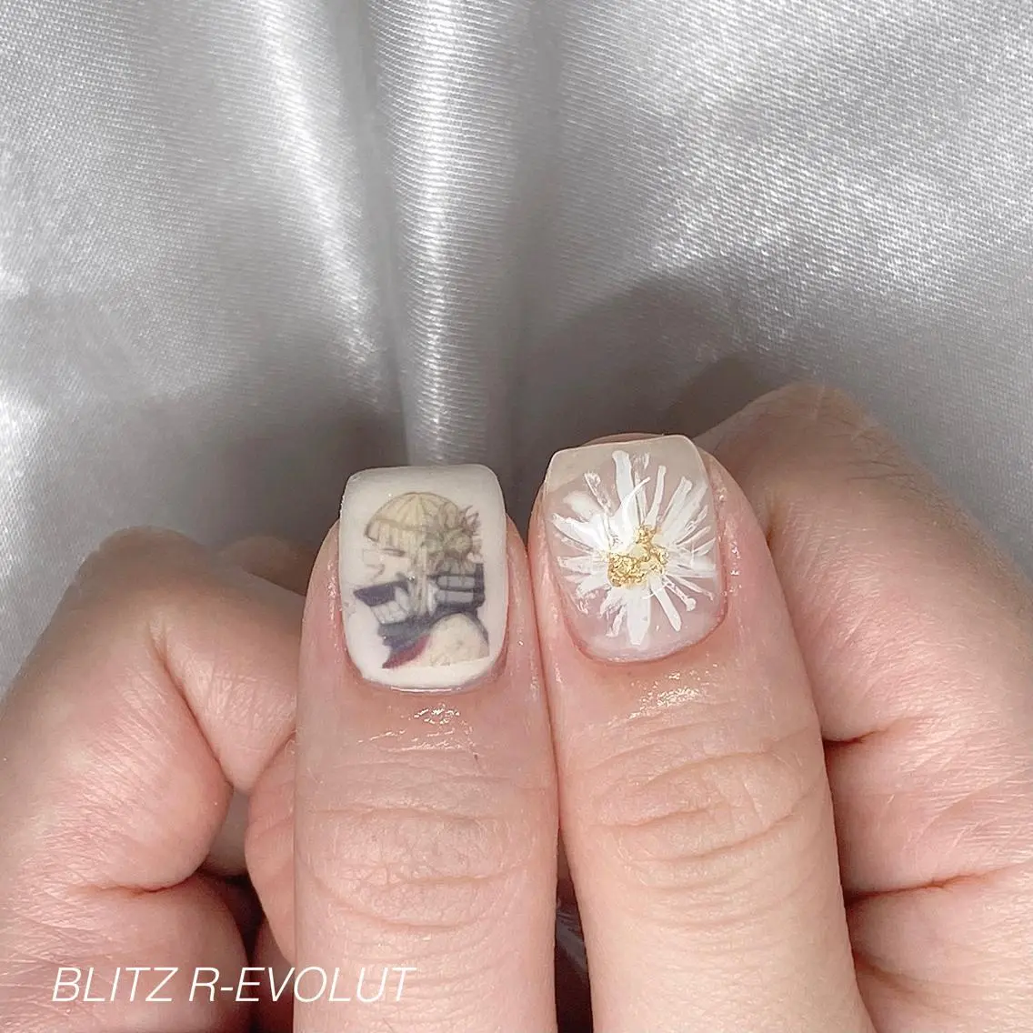 ネイル ☁️BLITZ 🎀笠原雪音🎀のネイルデザイン