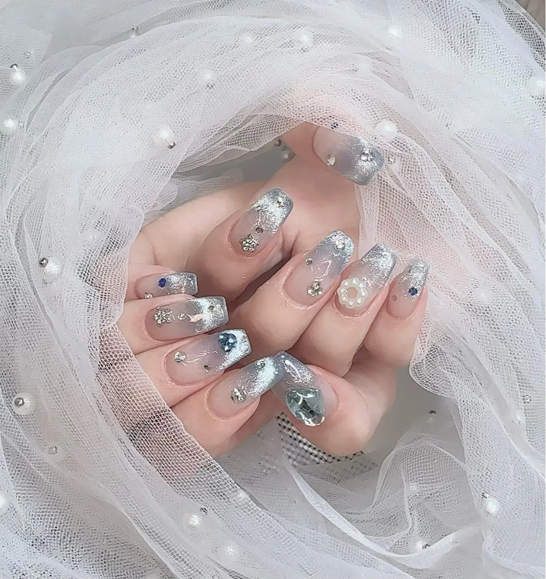 ネイル R salonのネイルデザイン