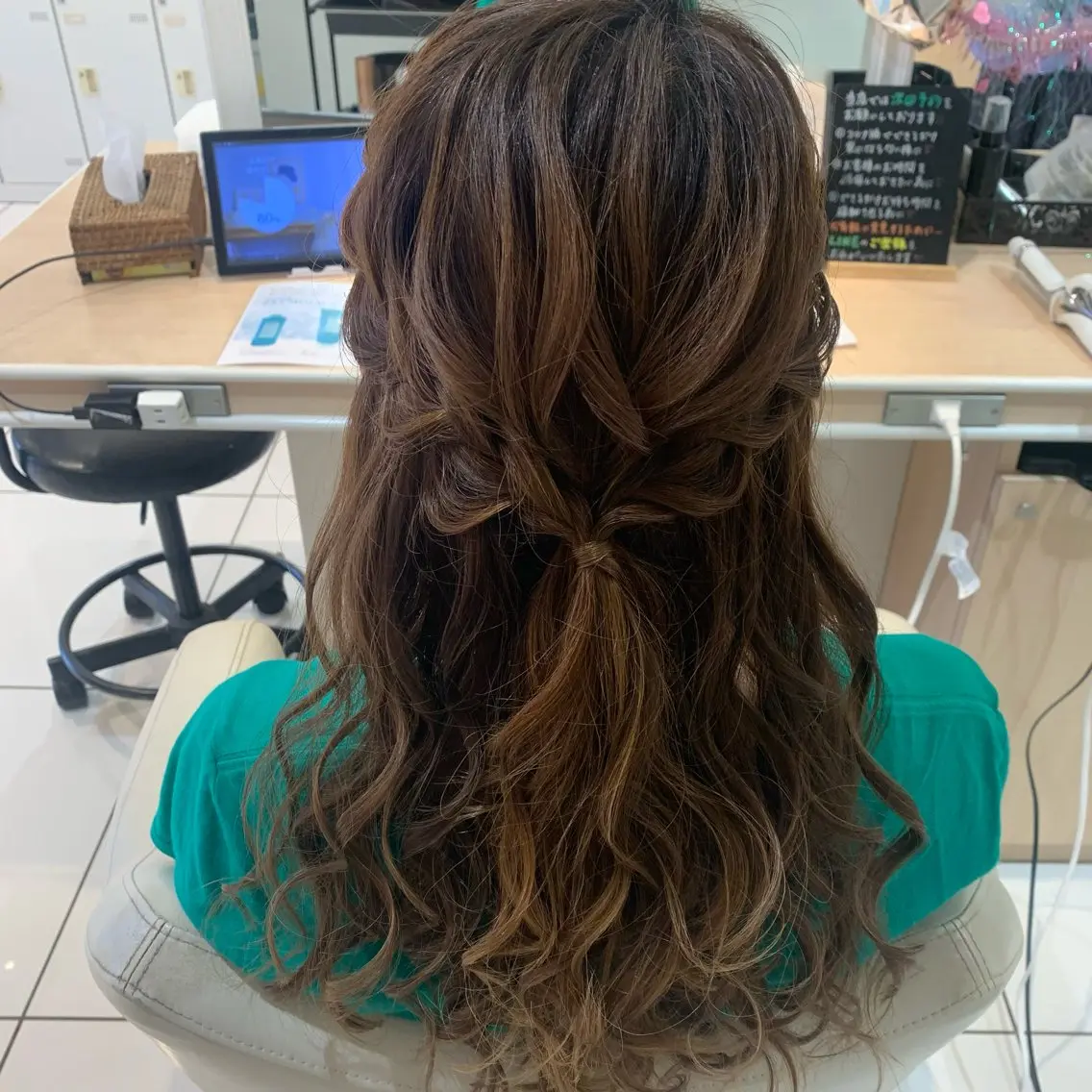 ロング ヘアアレンジ ヘアセット 宮永 璃沙のヘアスタイル