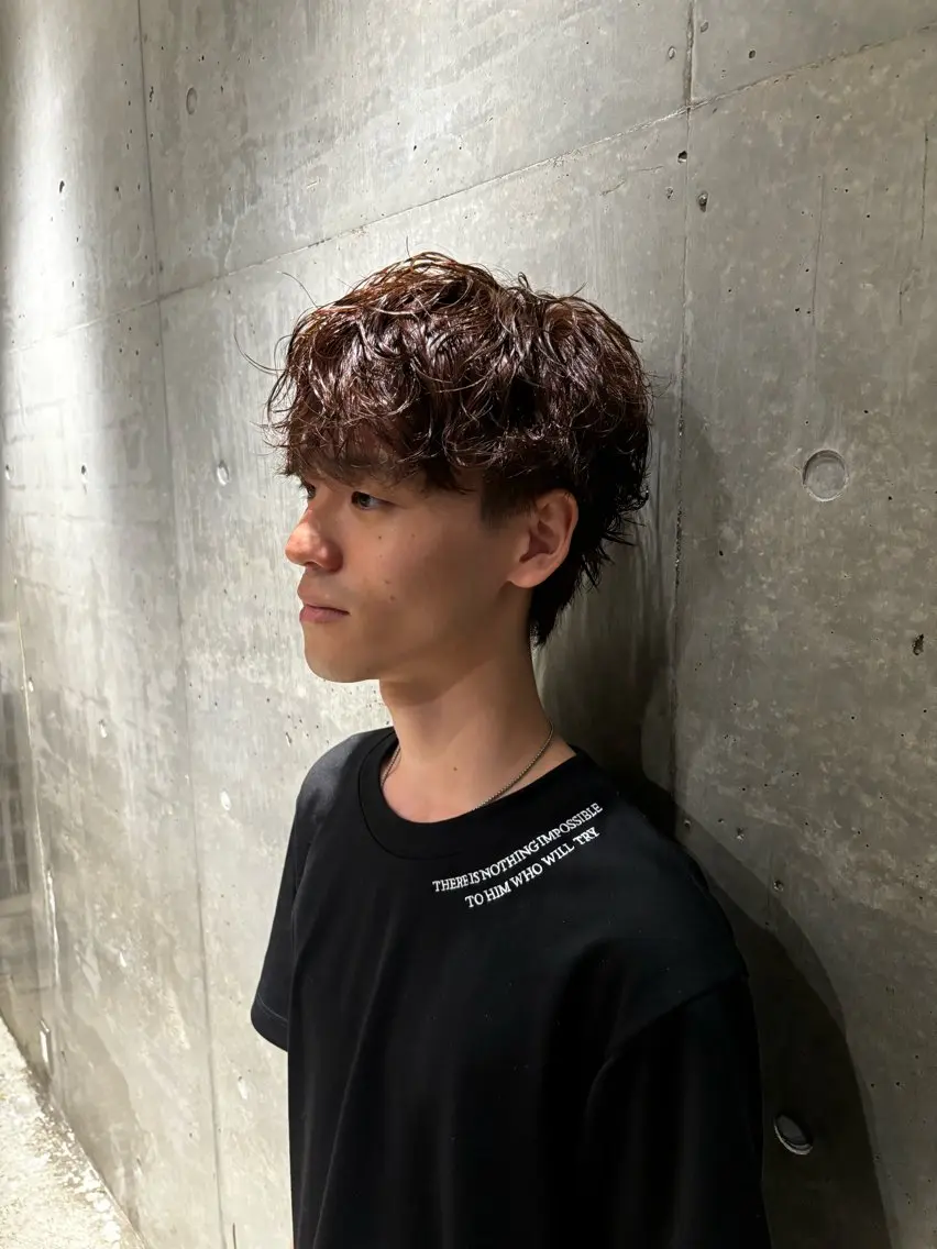パーマ メンズ メンズパーマ ツイストスパイラルパーマ スパイラルパーマ 地毛風ストレート/ 艶髪/けいすけのヘアスタイル