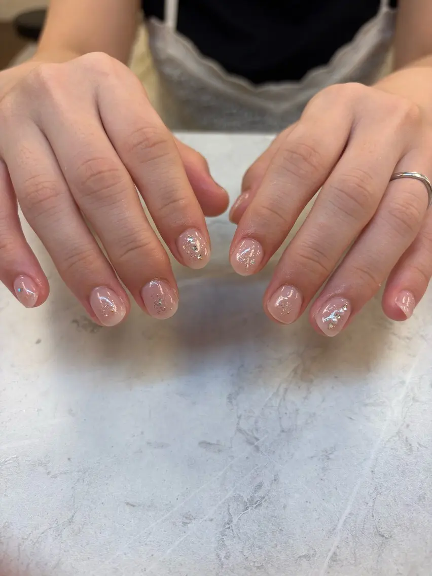 ネイル ハンドネイル AMI 美フォルムネイルのネイルデザイン