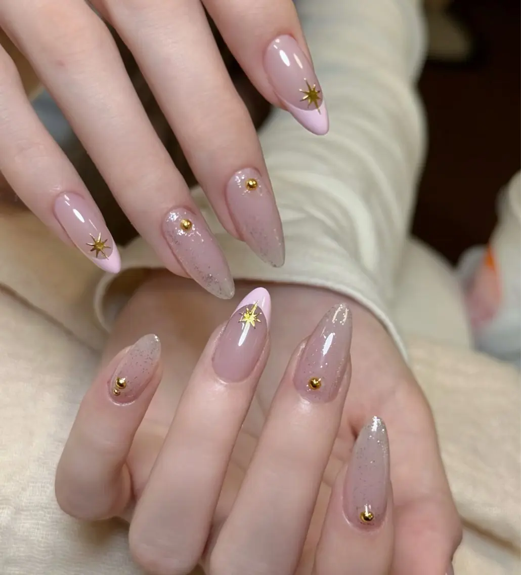 ネイル フットネイル フレンチネイル グラデーション 氷ネイル・うるうるネイル 韓国ネイル ハンドネイル Mixx Nail_ Studioのネイルデザイン