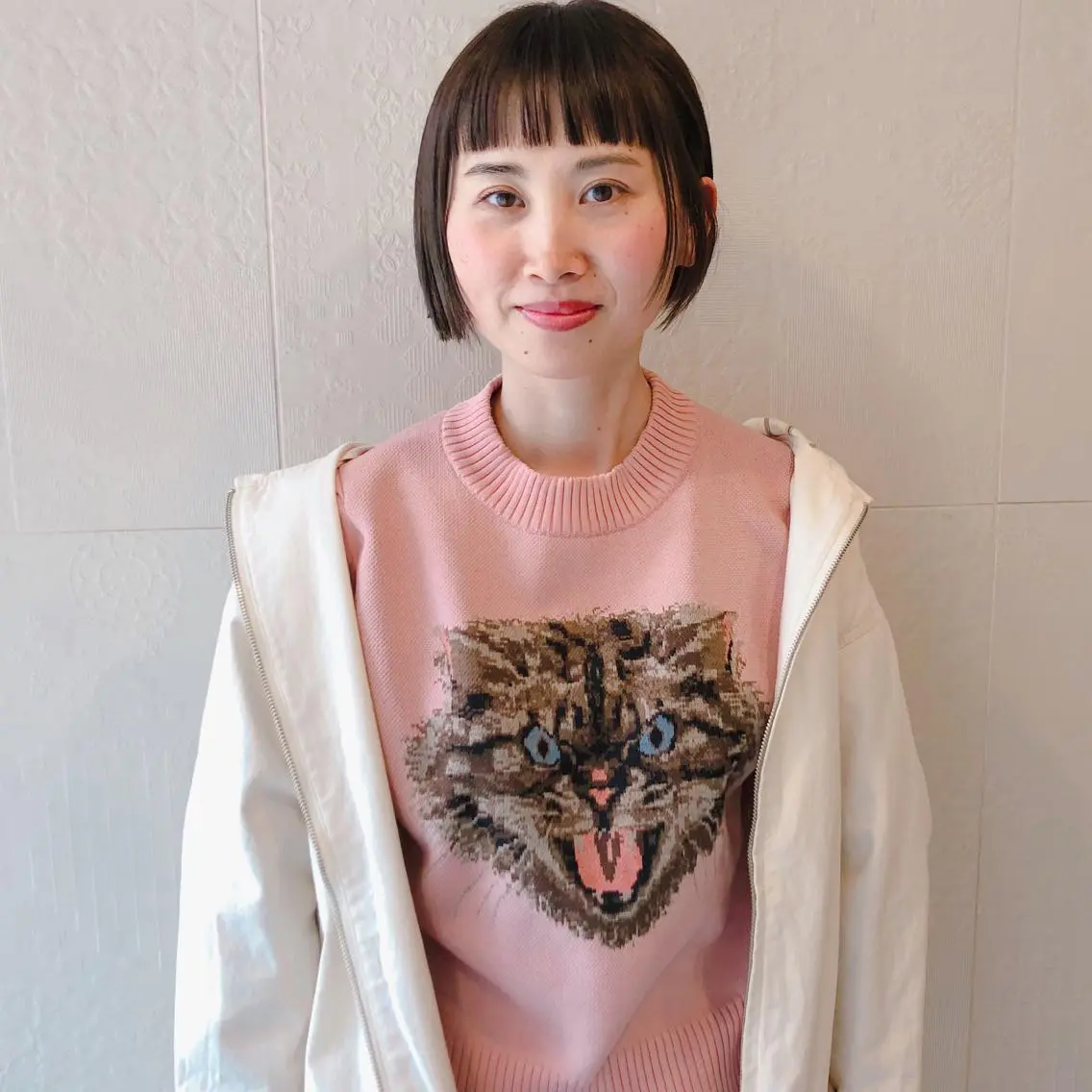 ショート カラー 長井 美佳のヘアスタイル