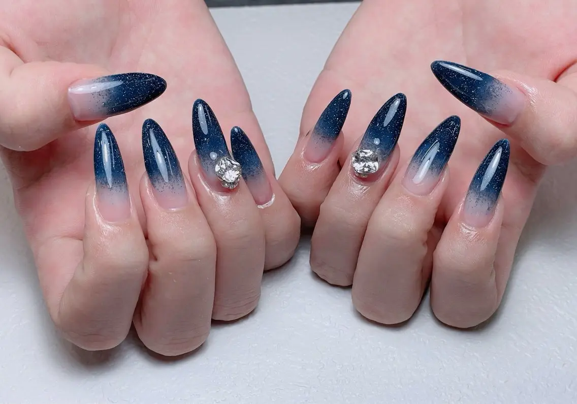 ネイル 長さ出し フレンチネイル ジェルネイル ガラスフレンチ 韓国ネイル 中野駅から2分 MEO NAILのネイルデザイン