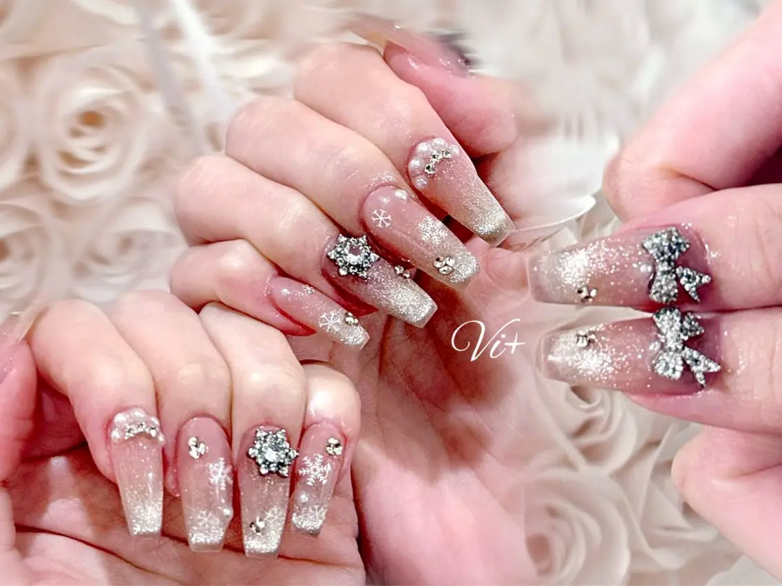 ネイル ハンドネイル ✨Nailsalon Vi+✨のネイルデザイン