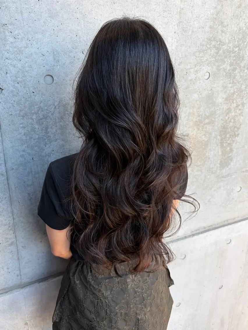 ロング パーマ カット パーマ トリートメント ゆうか 栄 コテ巻きパーマのヘアスタイル