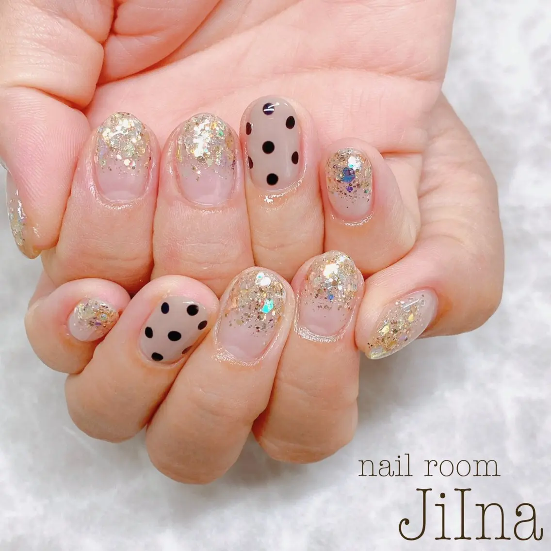 ネイル 持ち込み JiIna nailのネイルデザイン