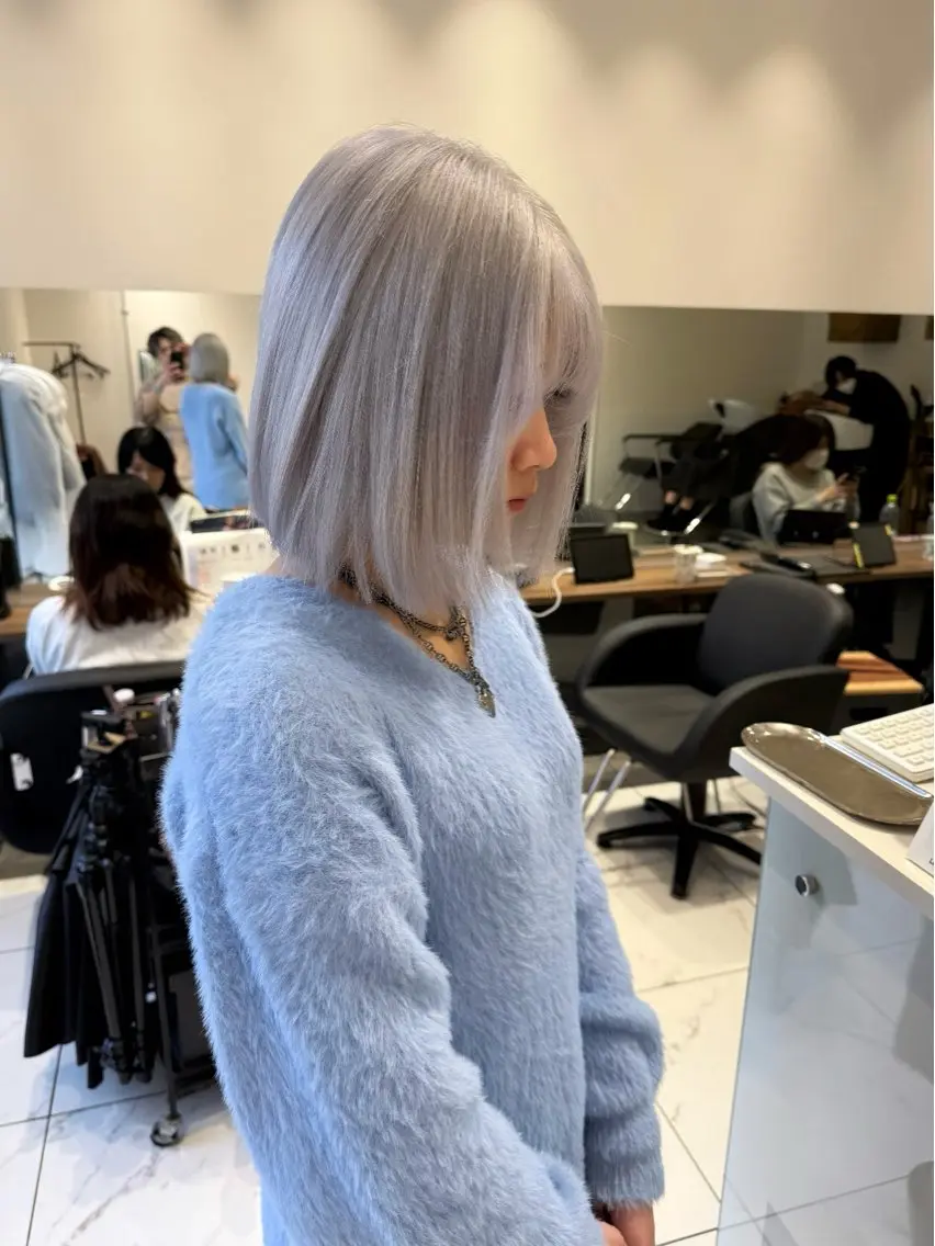 ショート カラー ブリーチ ヘアカラー トリートメント 韓国レイヤー×艶髪 ハイトーンRyukiのヘアスタイル