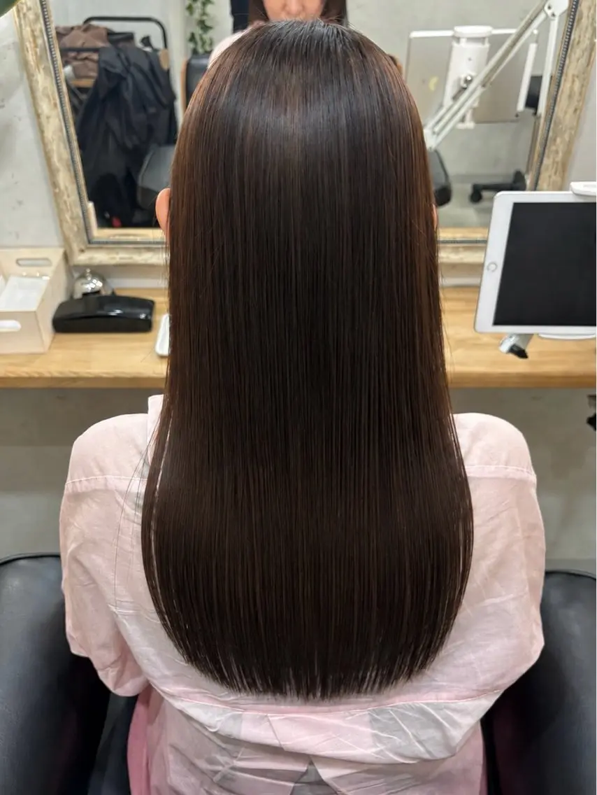 ロング カット 縮毛矯正 白鳥 正孝のヘアスタイル