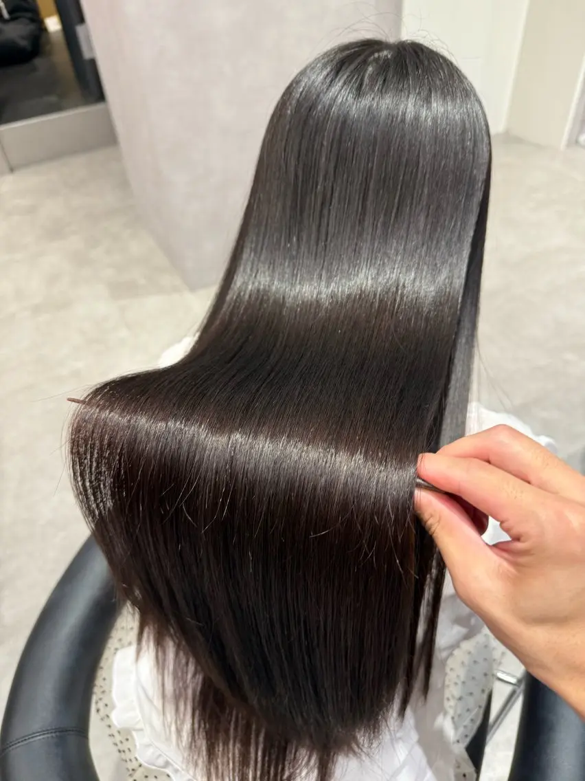 ロング カラー パーマ ヘアアレンジ 髪質改善 縮毛矯正 トリートメント ストレートパーマ 縮毛矯正 トリートメント 縮毛矯正/髪質改善/ ブリーチ毛/木元渓太のヘアスタイル