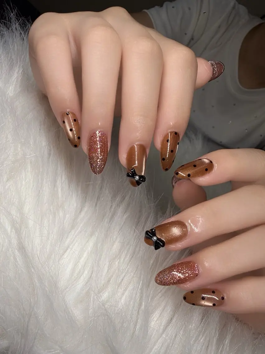 ネイル オーロラネイル クリアネイル フラッシュネイル フレンチネイル ジェルネイル ハンドネイル Sakura Nail Salonのネイルデザイン