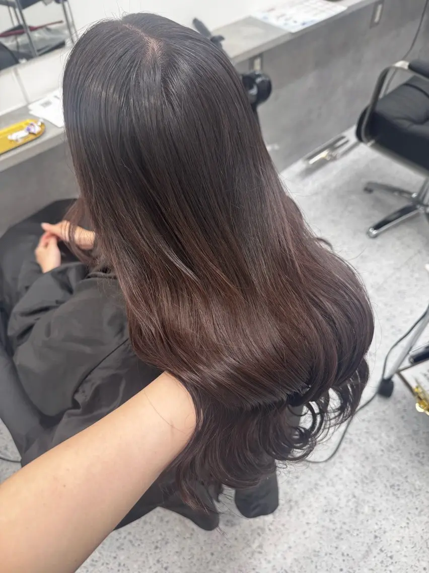 ロング ハイトーン/レイヤー 五島桜樫のヘアスタイル