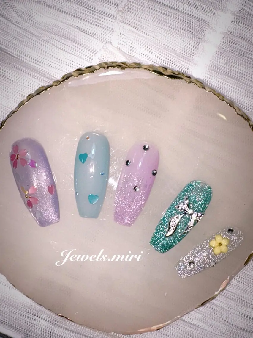 ネイル 春ネイル ネイルサロン Jewels Mのネイルデザイン