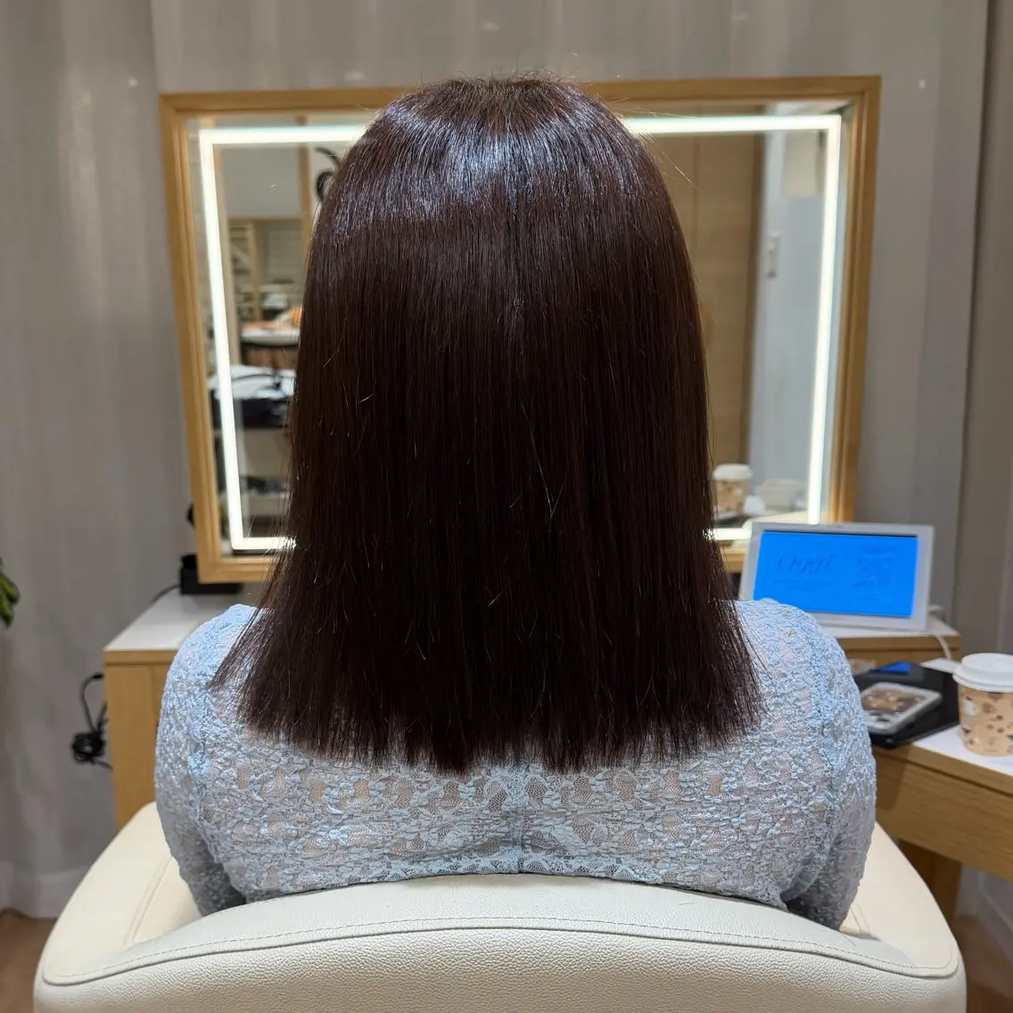 ミディアム カット ヘアカラー 古澤 愛華のヘアスタイル
