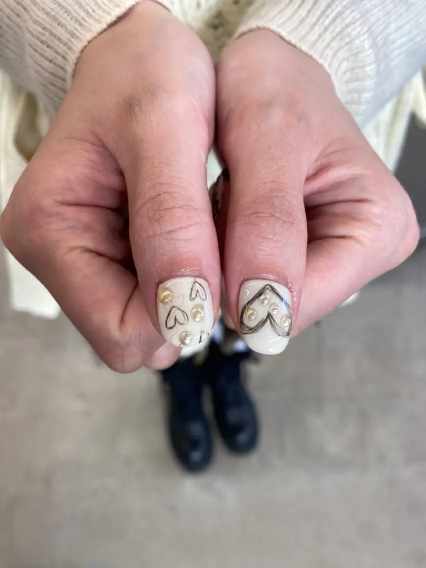ネイル ハンドネイル chika ／ nailのネイルデザイン