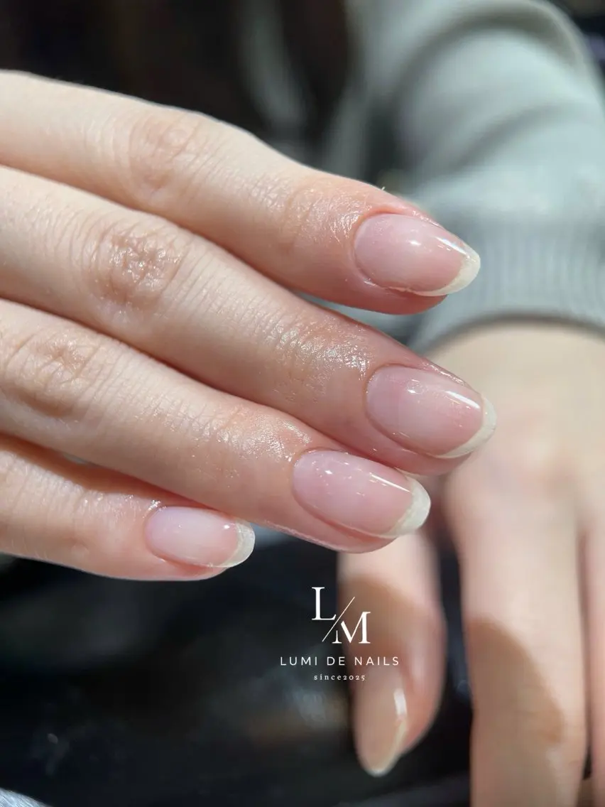 ネイル グラデーション ラメ(グリッター) マグネットネイル ミラーネイル ニュアンスネイル Lumi de nailsのネイルデザイン