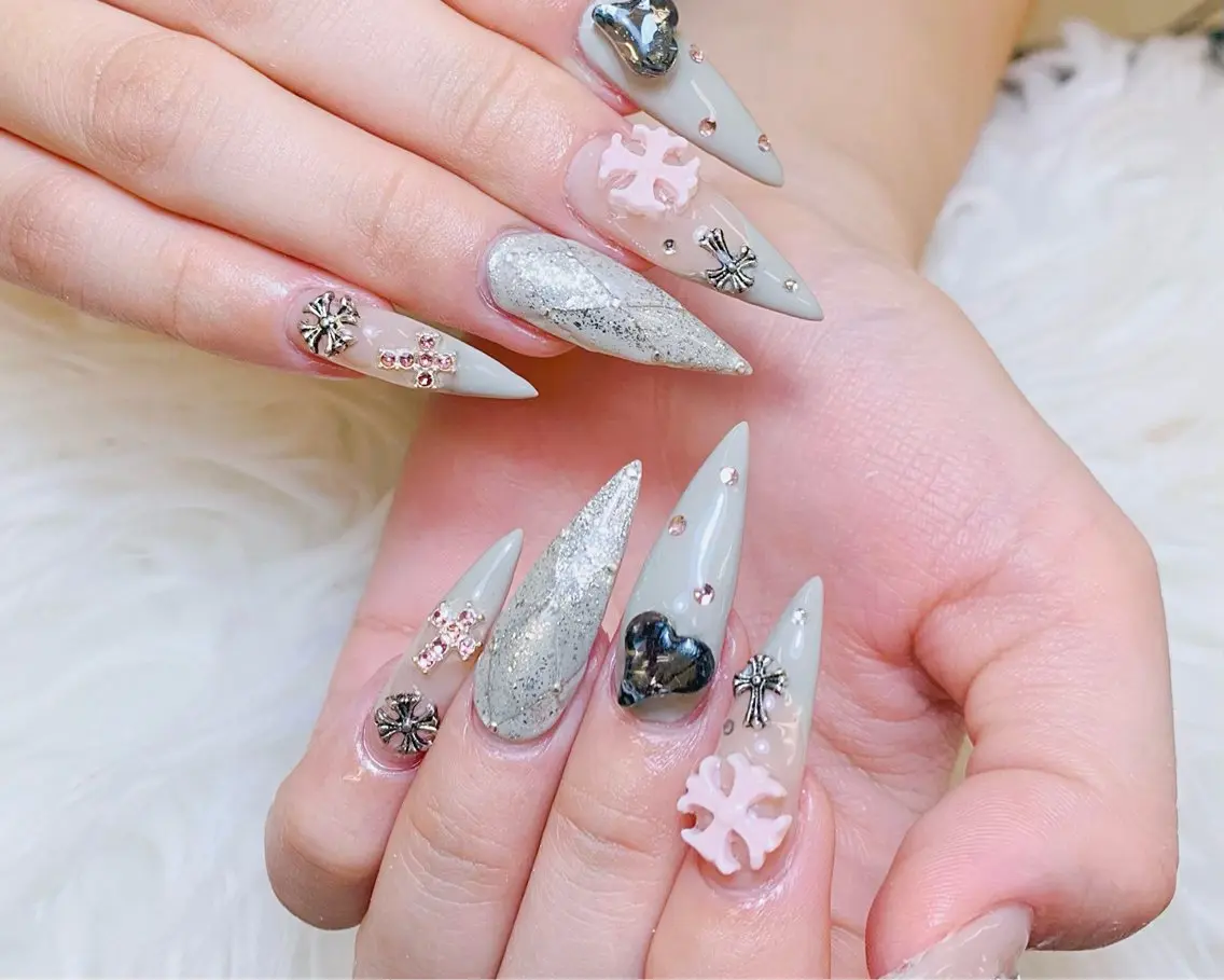ネイル チークネイル 長さ出し フットネイル 韓国ネイル マグネットネイル ハンドネイル ハンドケア AN NAIL _HOAのネイルデザイン