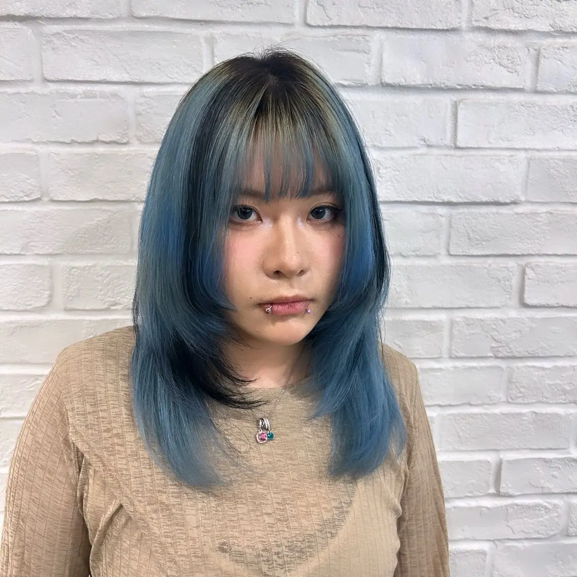 セミロング セミロングパーマ ボブ エクステ 外国人風カラー 卒業式のヘアスタイル カット ヘアカラー トリートメント MiRI💜地毛級 エクステ✖似合わせ技のヘアスタイル