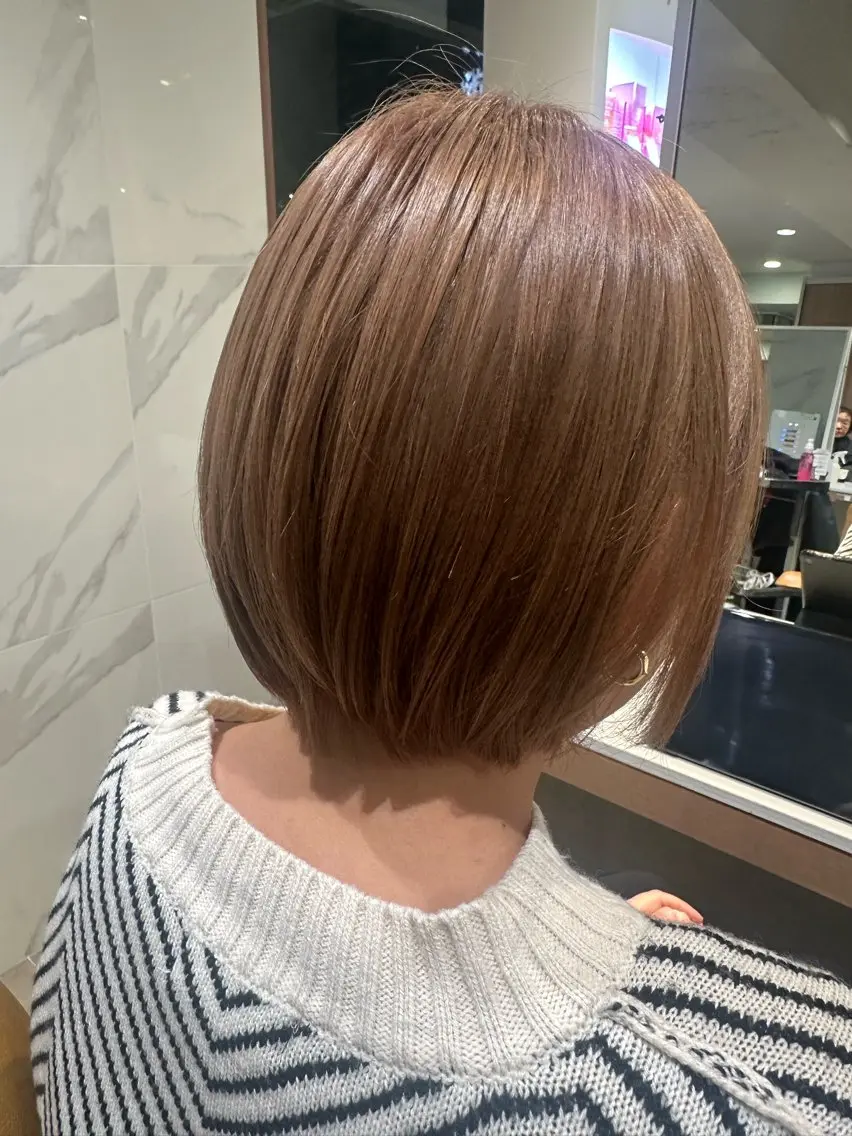 ショート カラー MIKA KITAMURAのヘアスタイル