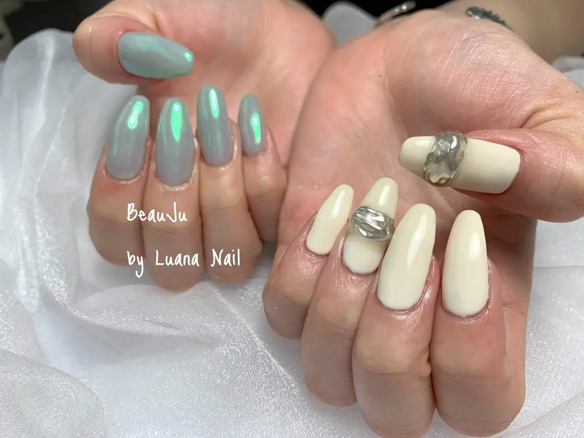 ネイル ミラーネイル ハンドネイル BeauJu by Luana Nailのネイルデザイン