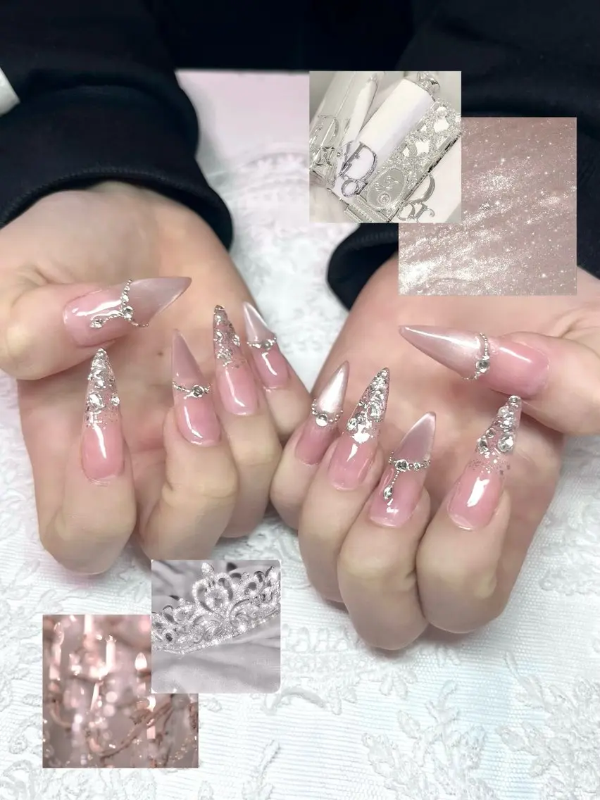チップ長さ出し10本+アートフリー (パーツ付け放題)の写真