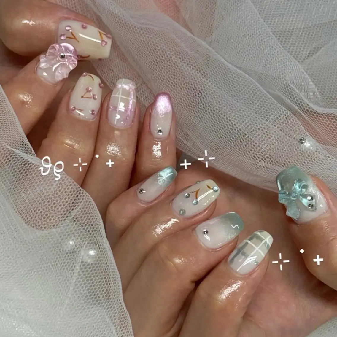 ネイル アートネイル クリアネイル マグネットネイル ぷっくりネイル ハンドネイル WOLTOKYO渋谷 yunaのネイルデザイン