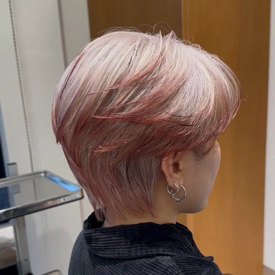 カラー メンズ ヘアカラー アクティブショート/ メンズブリーチカラーのヘアスタイル