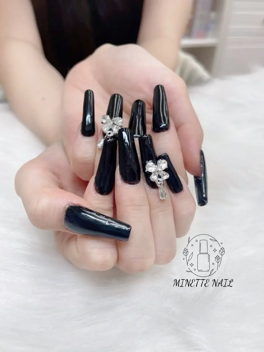 ネイル Minette nailHuongのネイルデザイン