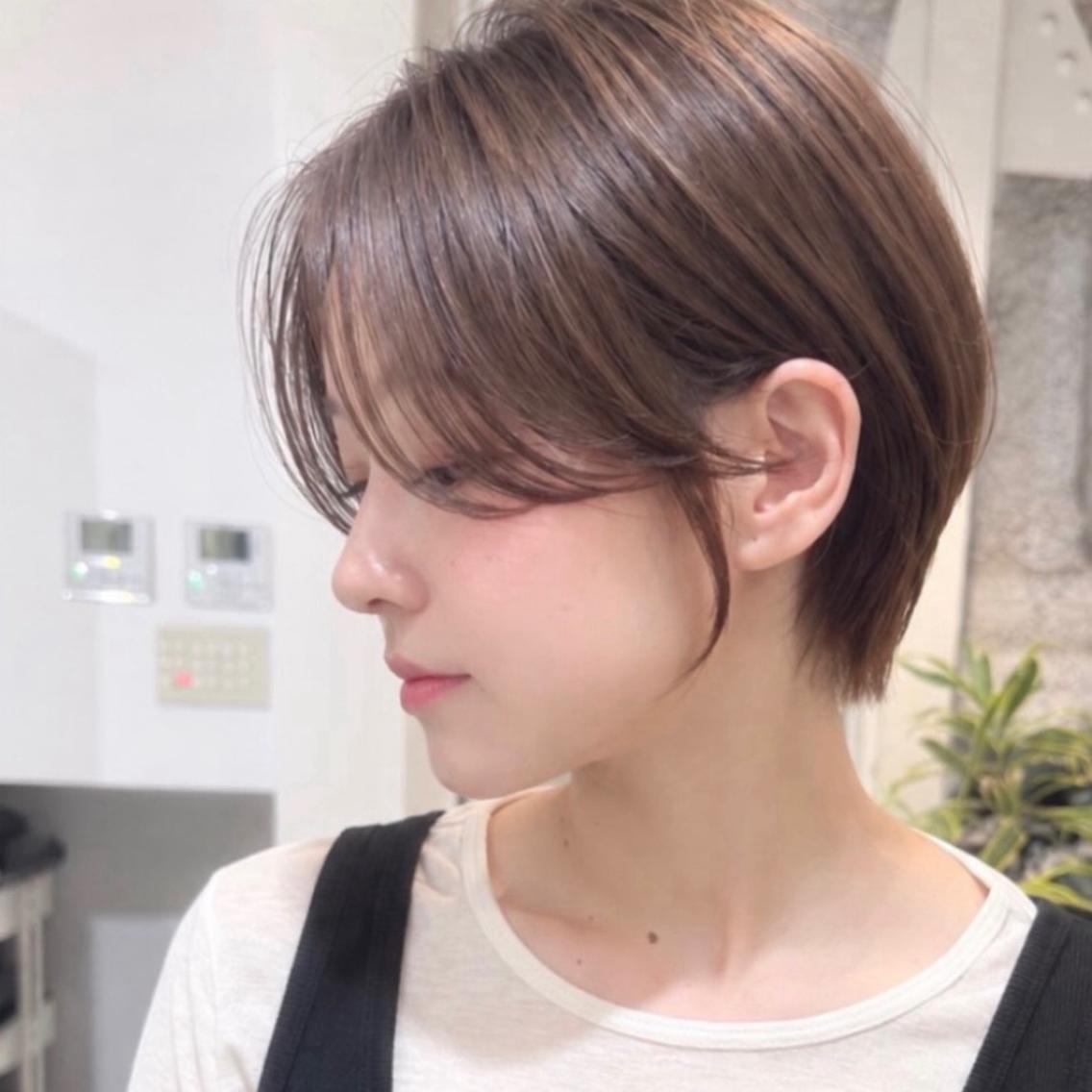 ショート カラー 丸みショート ブラウンカラー ミルクティーブラウン ショートヘア カット ヘアカラー 骨格診断で絶対可愛い ✨丸みショート✨凌弥のヘアスタイル