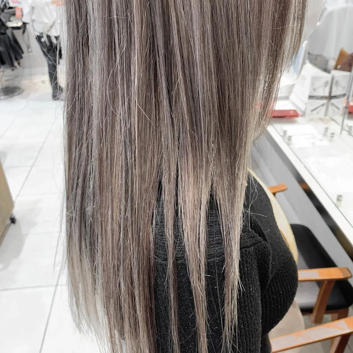 ロング カラー グレージュ カット ヘアカラー トリートメント 🦖鶴岡 香純🦖のヘアスタイル