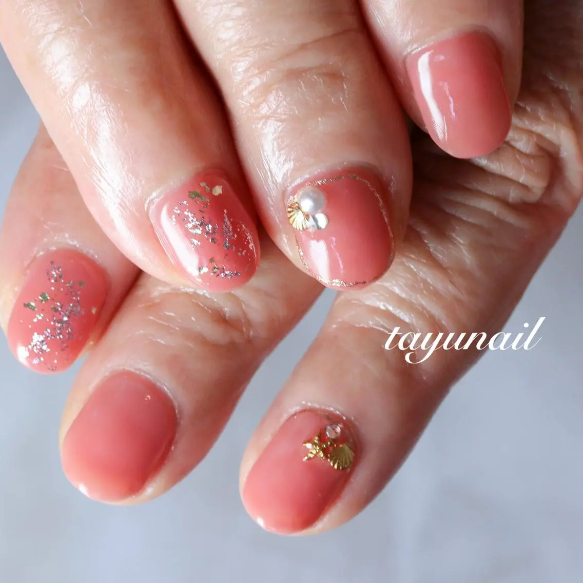 ネイル アートネイル ブルー フットネイル ジェルネイル キラキラネイル ハンドネイル ネイルサロン 【たゆnail】のネイルデザイン