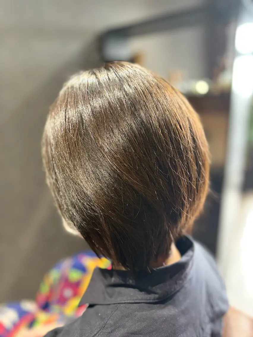 カット+オーガニックヘアカラー ショート (シャンプー・ドライ込)の写真