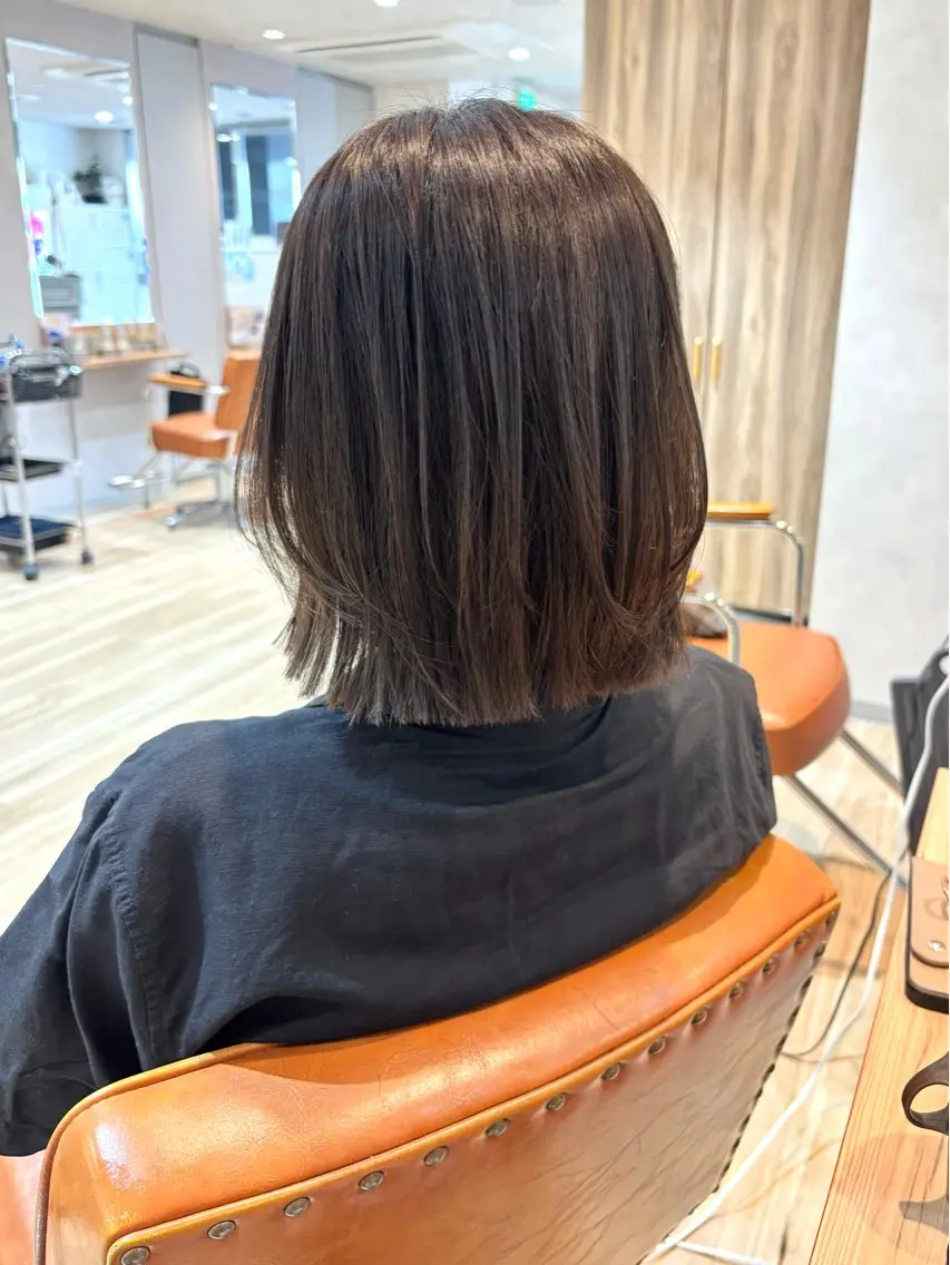 ミディアム 伊藤 愛里のヘアスタイル