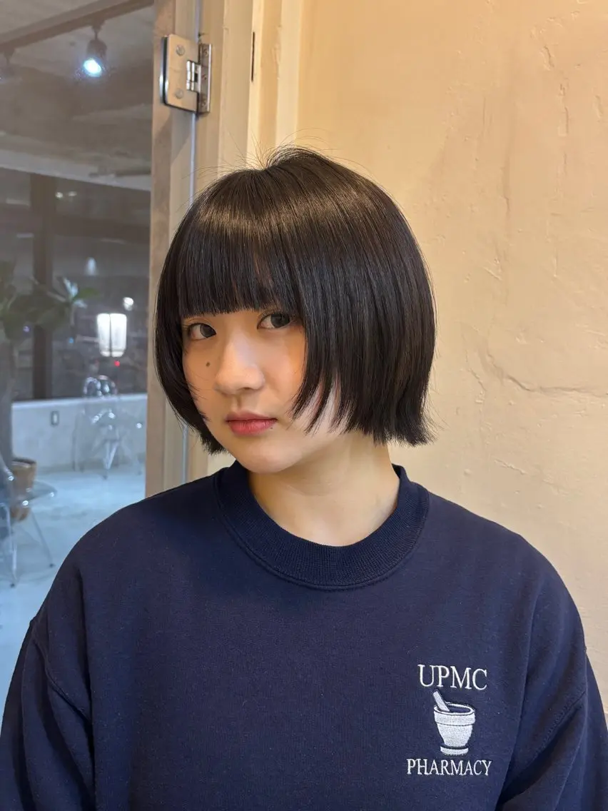 ショート ショートボブ ボブ ショートヘア 外ハネヘア 長崎 紗南のヘアスタイル