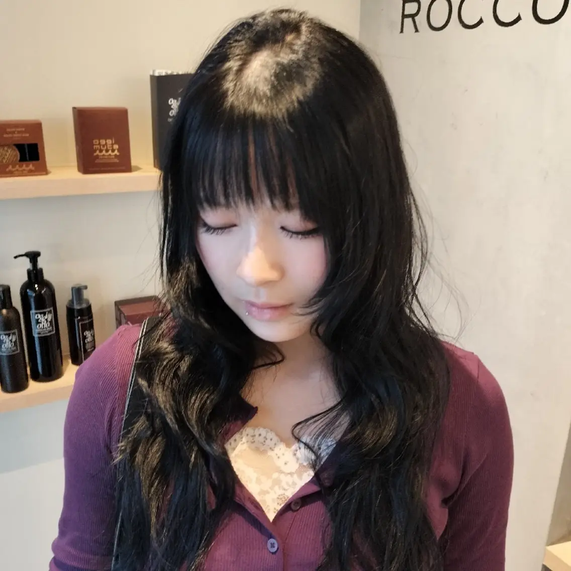 カラー ロング 透明感カラー🫧HI NAKO/ROCCOのヘアスタイル
