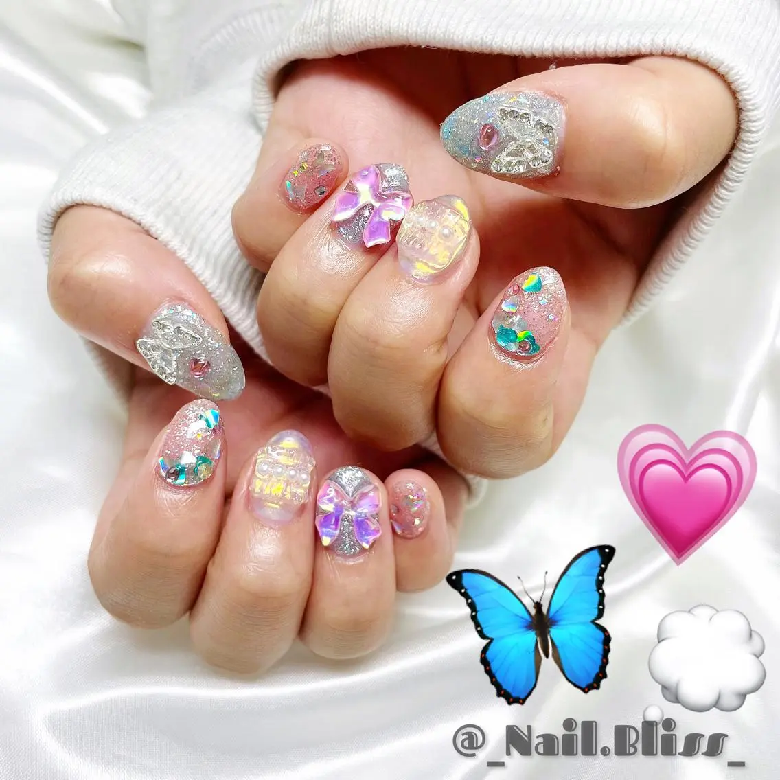 ネイル 水色 ピンク ハンドネイル NAIL BLISSのネイルデザイン