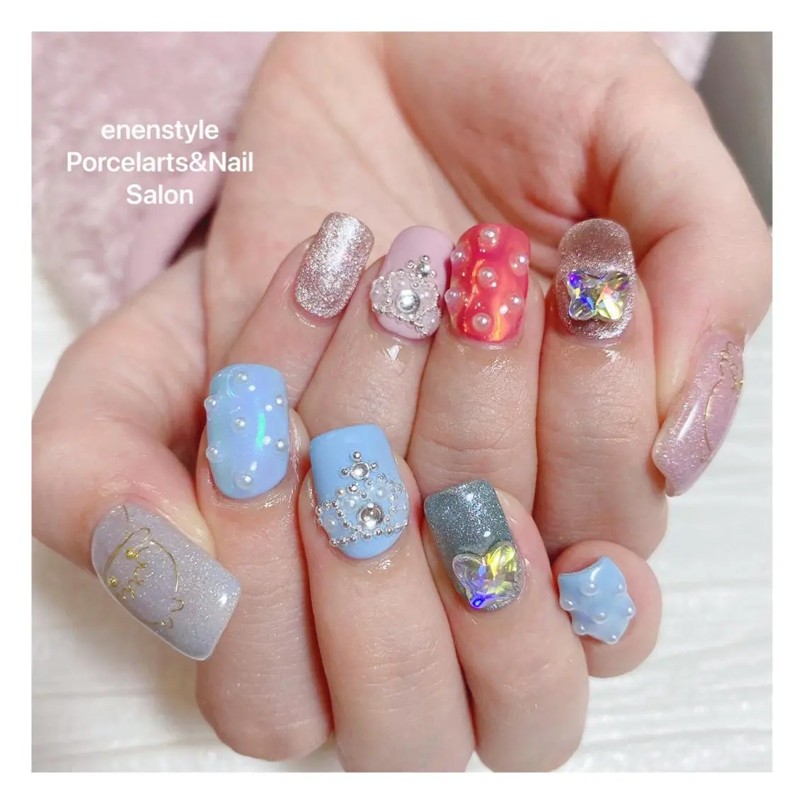 ミディアム ネイル 🐾enen style 🐾のネイルデザイン