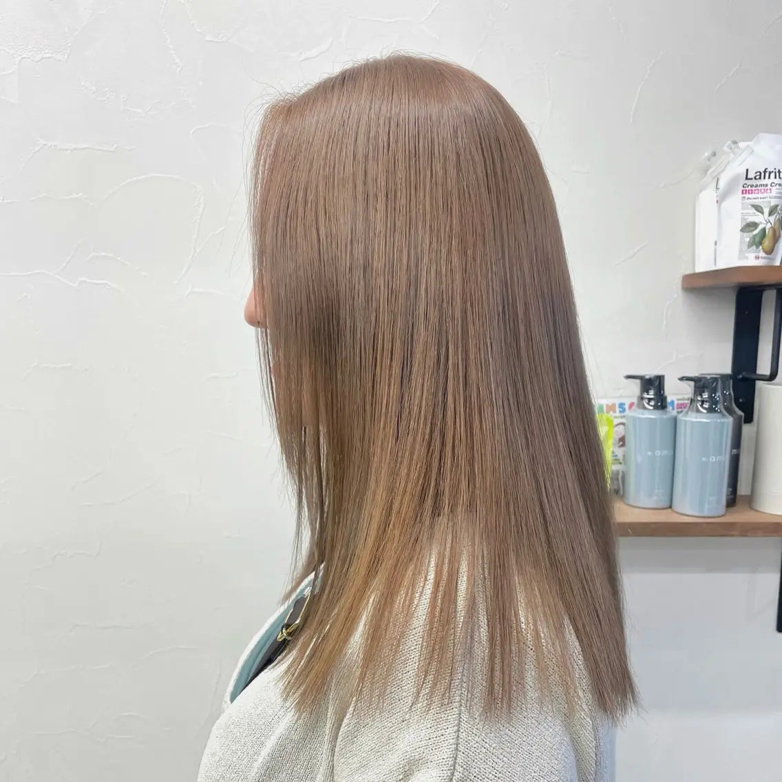 セミロング エクステ/大人可愛い カラー🩷RINAのヘアスタイル