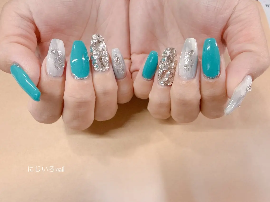 ネイル にじいろ nailのネイルデザイン