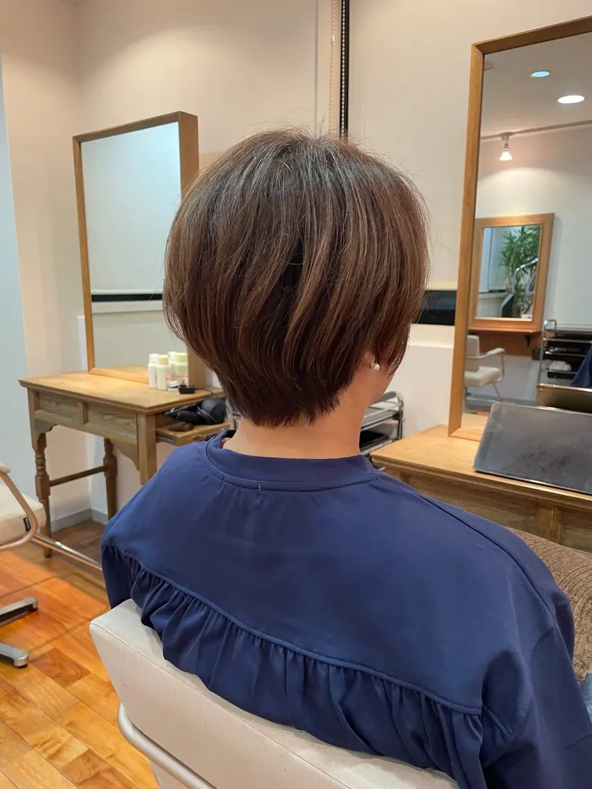ショート 江里口 愛のヘアスタイル