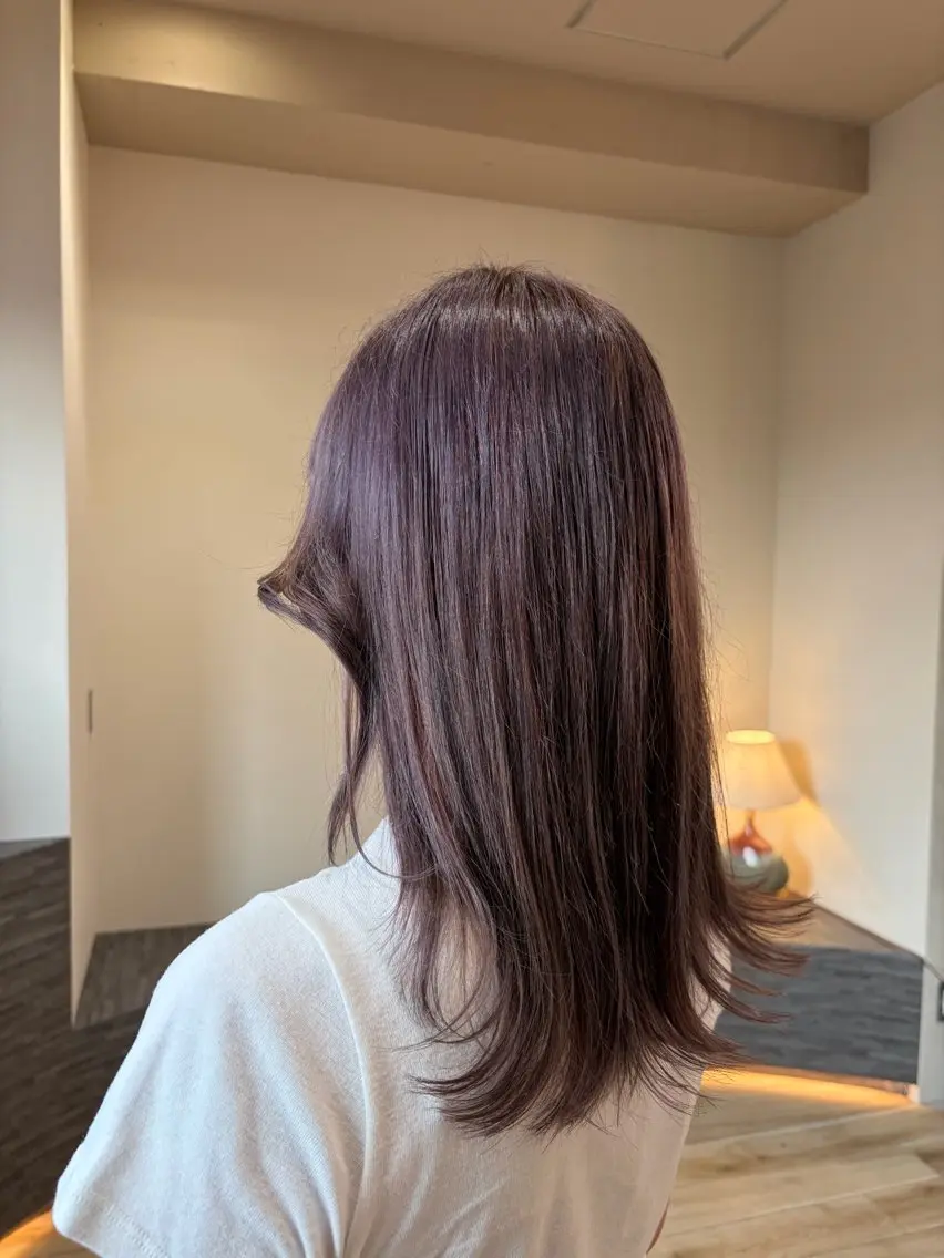 カラー 艶カラー🫧 yumiのヘアスタイル