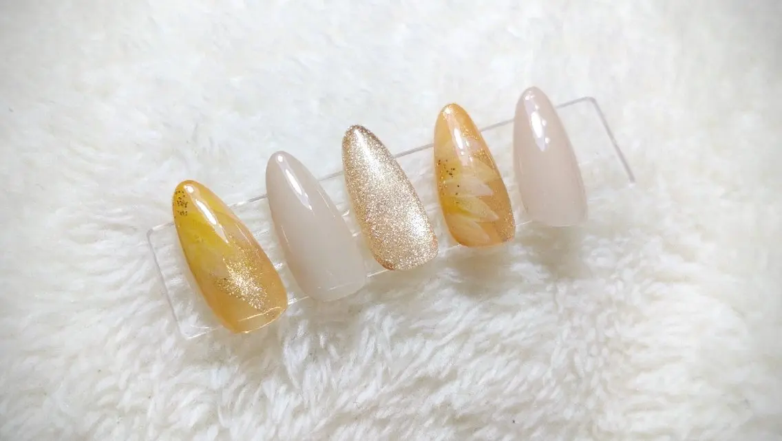 ネイル Nailsalon Latteのネイルデザイン