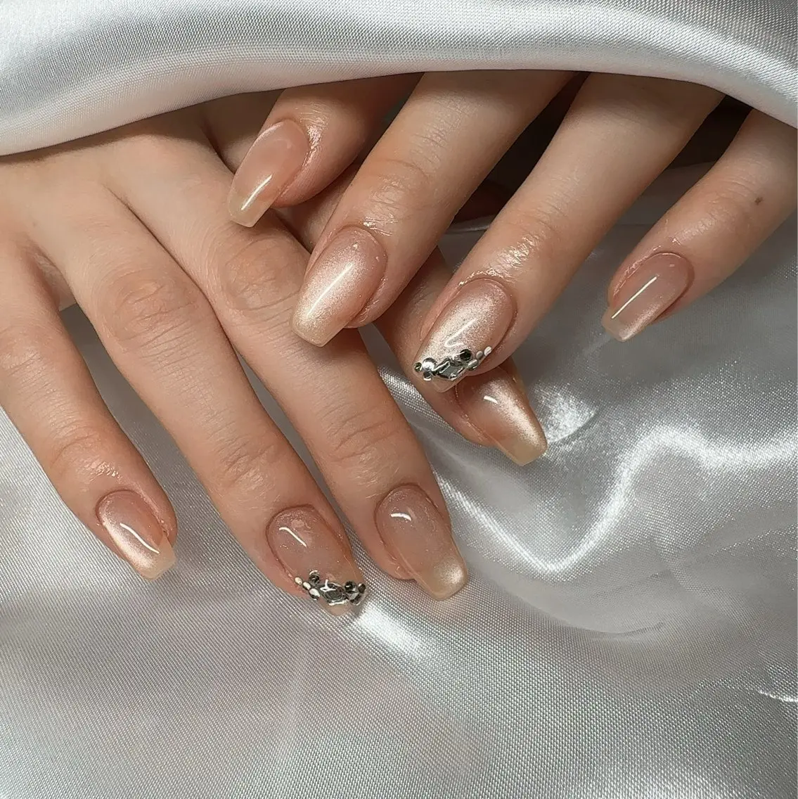 ネイル Moon  Nail /栄　大須のネイルデザイン