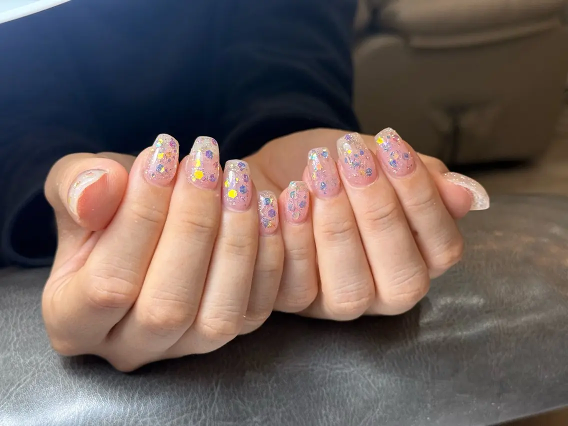 ミディアム Glossynail 〜爪屋〜のネイルデザイン