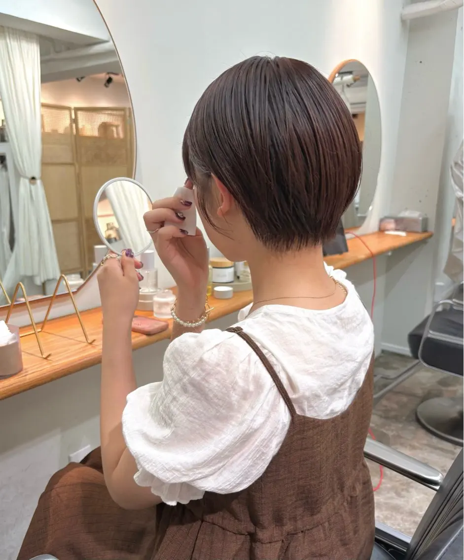 ショート カラー aiko【艶カラー ・ミニモ年内で終了】のヘアスタイル